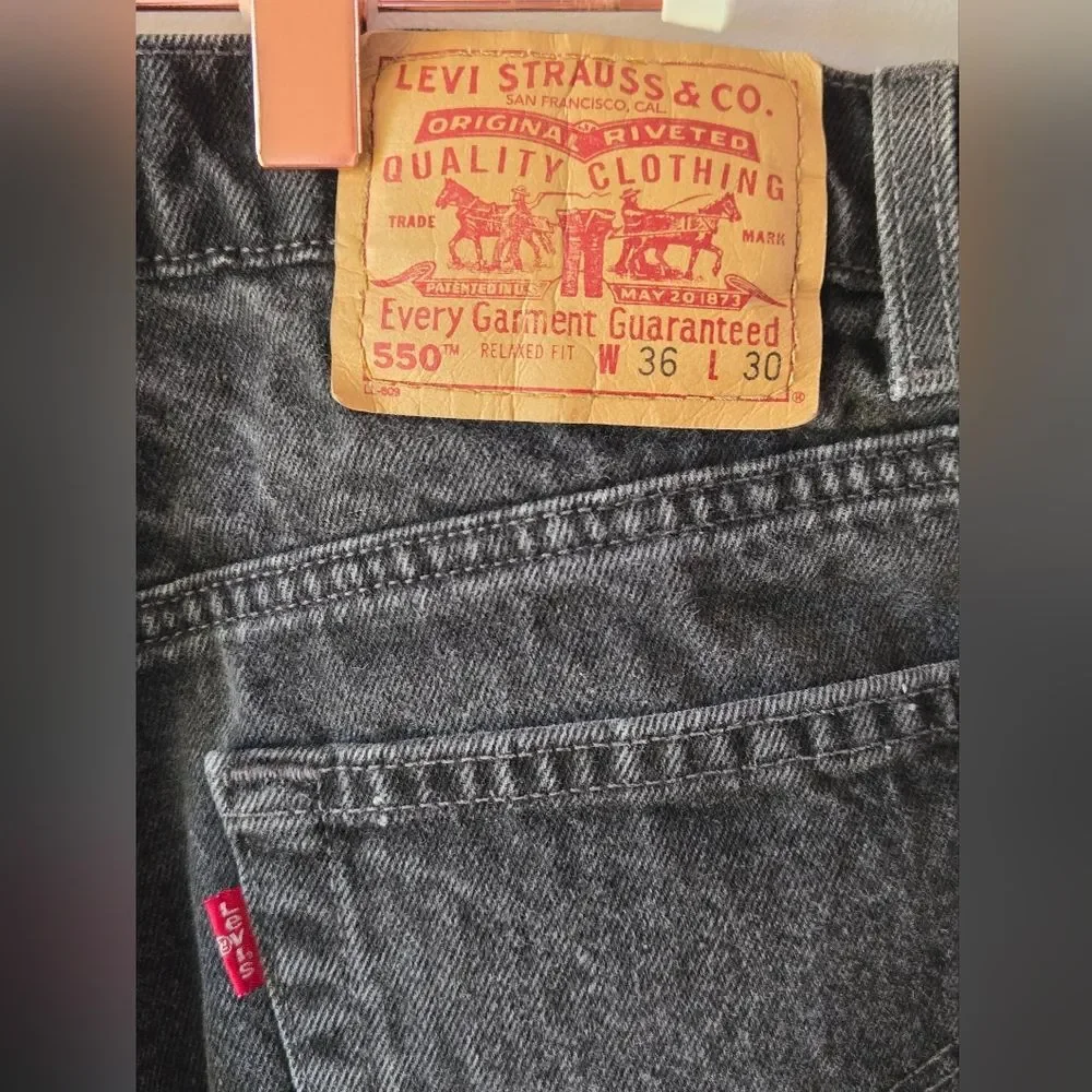 Vintage 90s Levi’s 550 Relaxed Fit Black Wash Jeans - Made in USA/PR - 36x30
